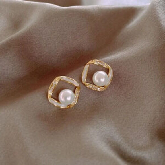 NEW Square Pearl Stud Earrings Gold & White